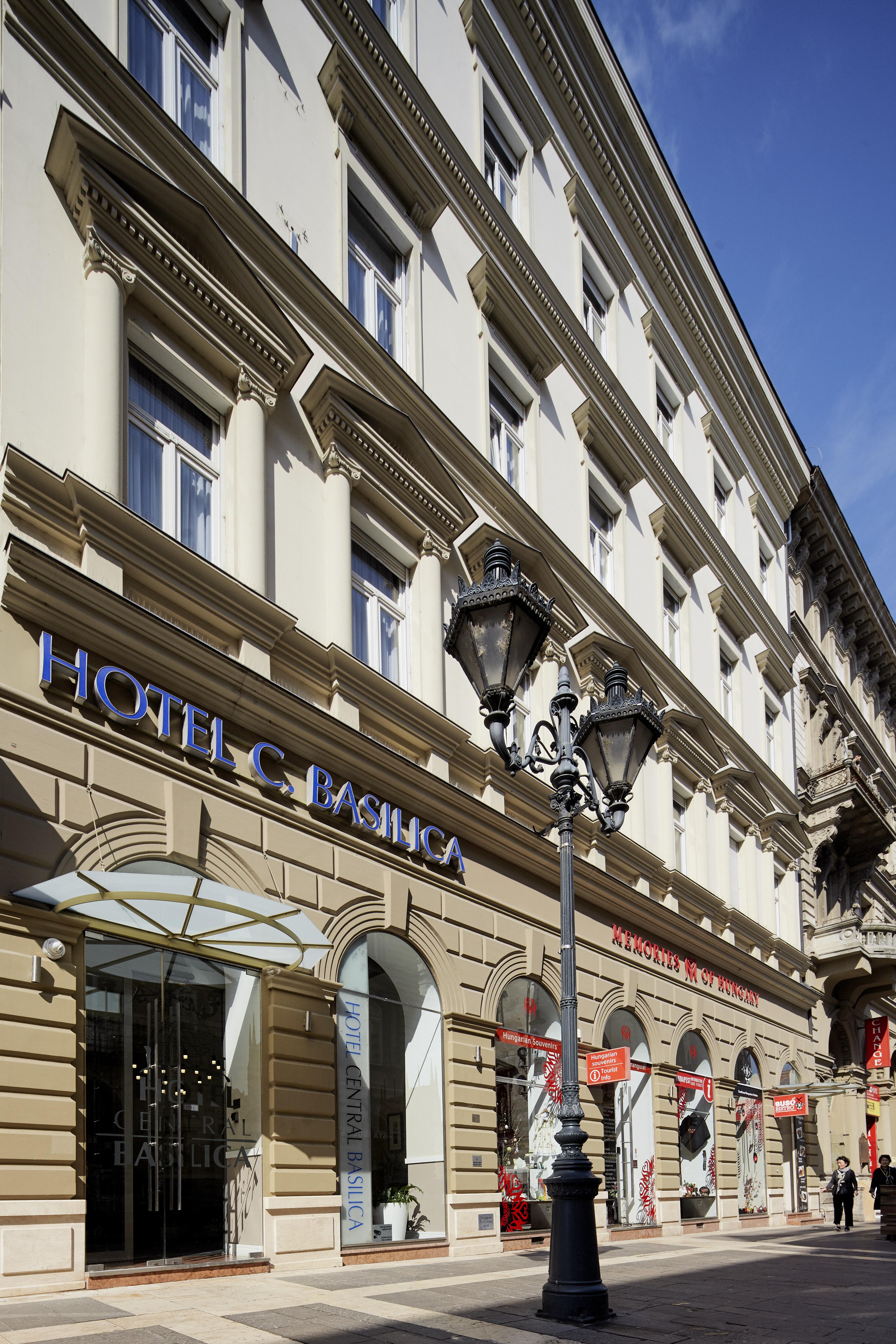 Hotel Central Basilica Budapeste Exterior foto