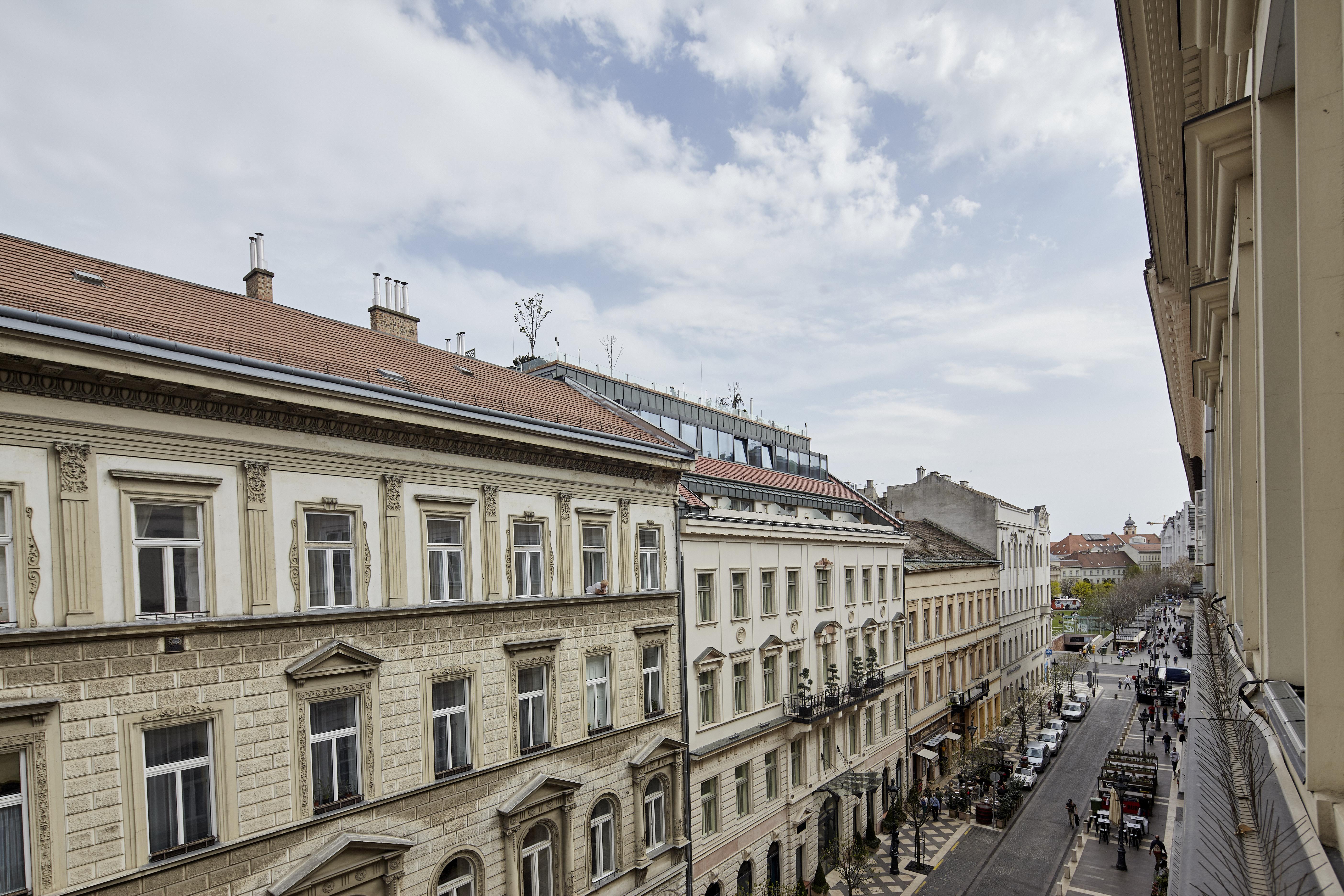 Hotel Central Basilica Budapeste Exterior foto