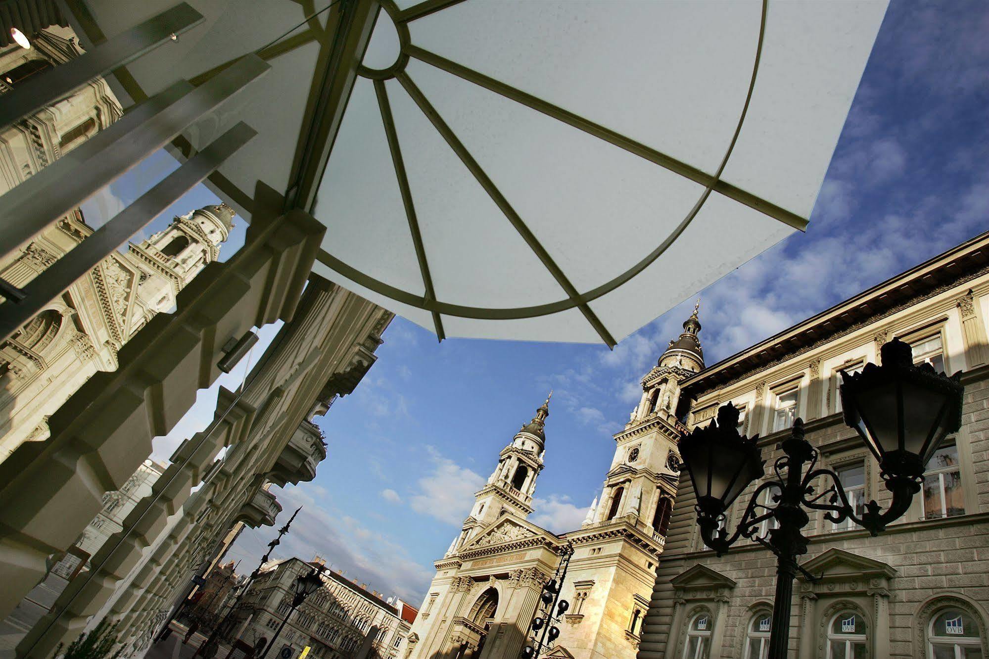 Hotel Central Basilica Budapeste Exterior foto